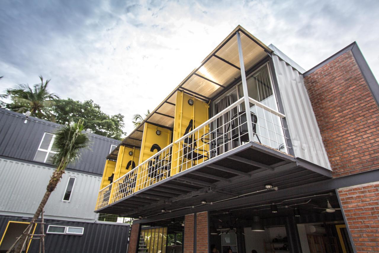 Ducati Bike Box Hotel Buriram Exterior photo